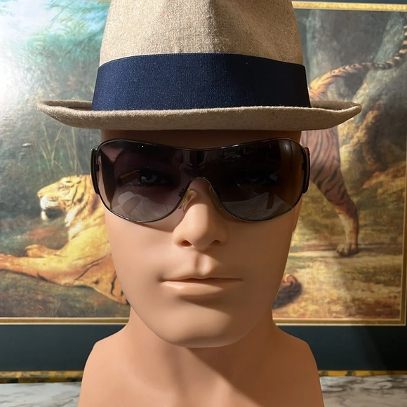 PRADA SHEILD AVIATOR UNISEX SUNGLASSES WITH CASE. 90s VINTAGE AND RARE IN EUC - Picture 3 of 16